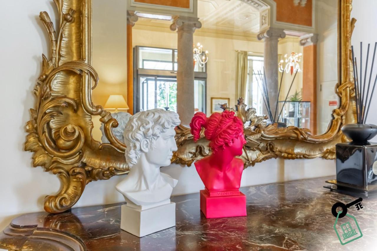 Hotel Rooms Lago Maggiore Вербания Экстерьер фото